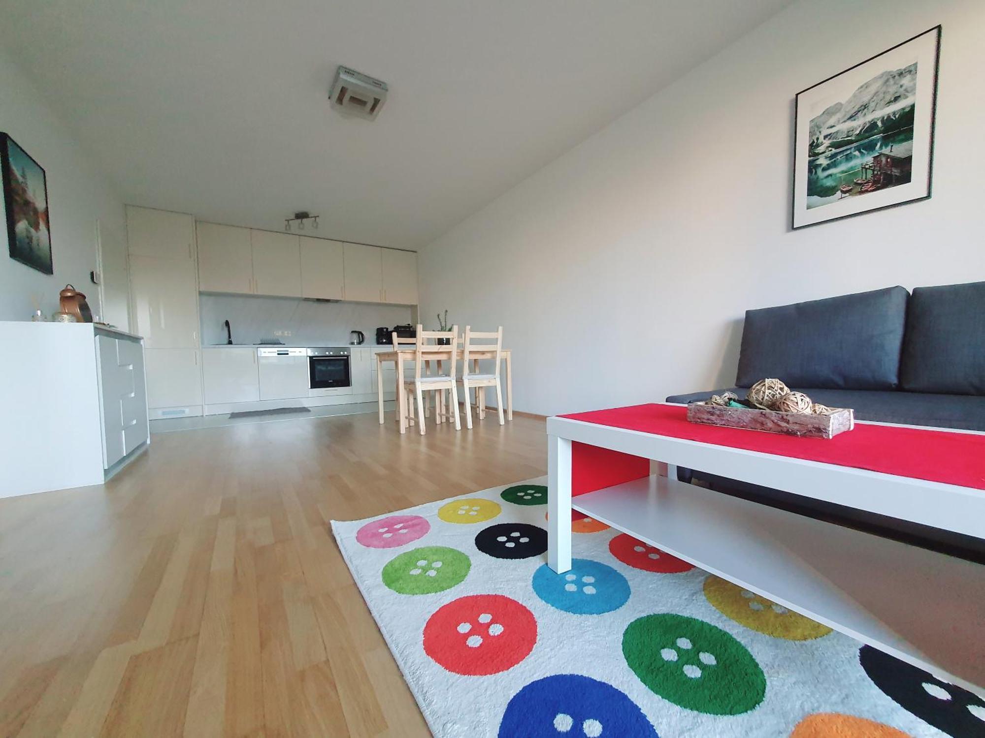 Near Lake One Bedroom Cute Apartment Bécs Kültér fotó